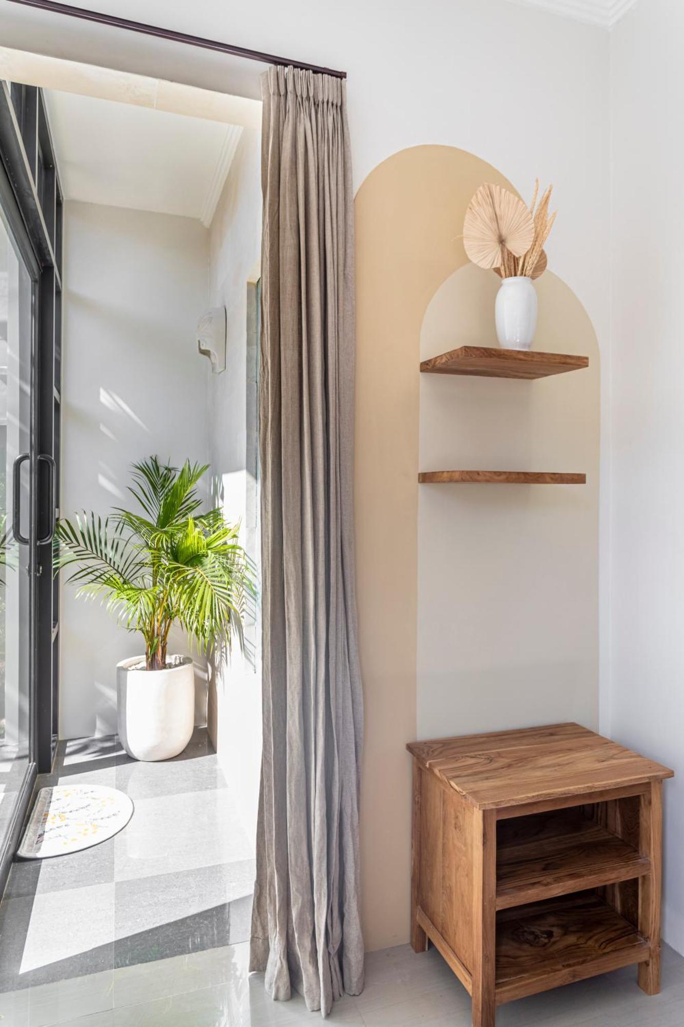 Designer Studio Emy Sanur Exterior photo